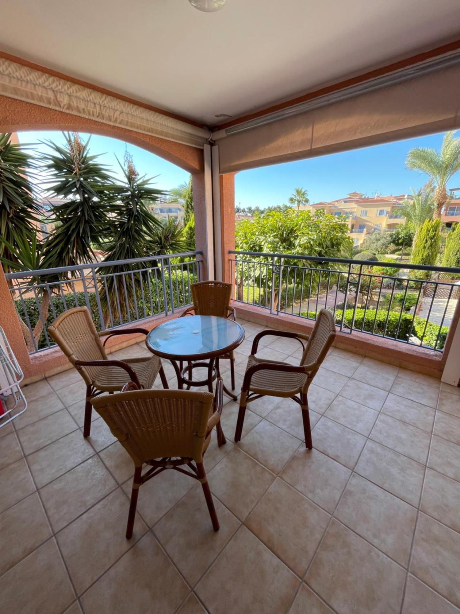 Limnaria Gardens Two Bedroom Apartment With Balcony Paphos 外观 照片